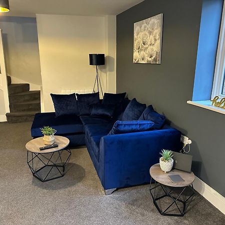 Maple House - 2 Bedroom House With Free Parking In Town By Shortstays4U King's Lynn Exteriör bild