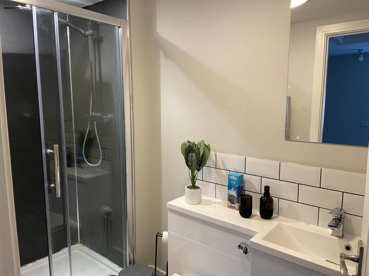 Maple House - 2 Bedroom House With Free Parking In Town By Shortstays4U King's Lynn Exteriör bild